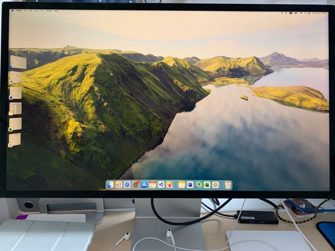 アップルStudio Display 標準ガラス 傾きを調整できるスタンド