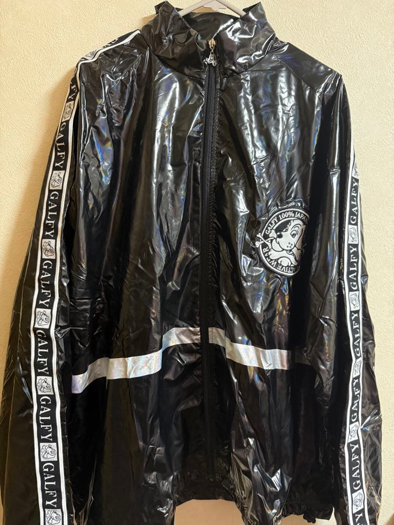 ♥ GALFY ♥ タグ付き 賛否両論 ナイロン 上下 セットアップ 光沢 ♥