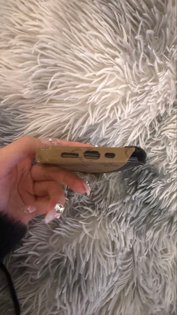 Louis Vuitton モノグラム手帳型ケース