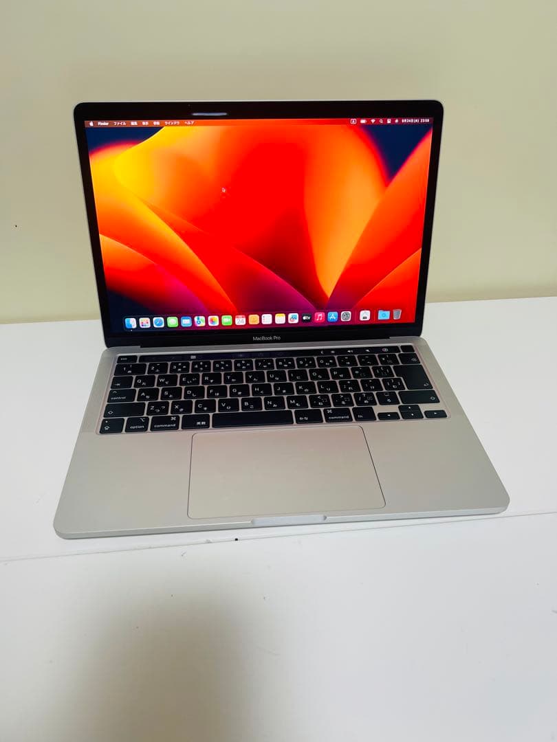 MacBook本体 Macbook Pro 2020 core i7 16gb 512gb