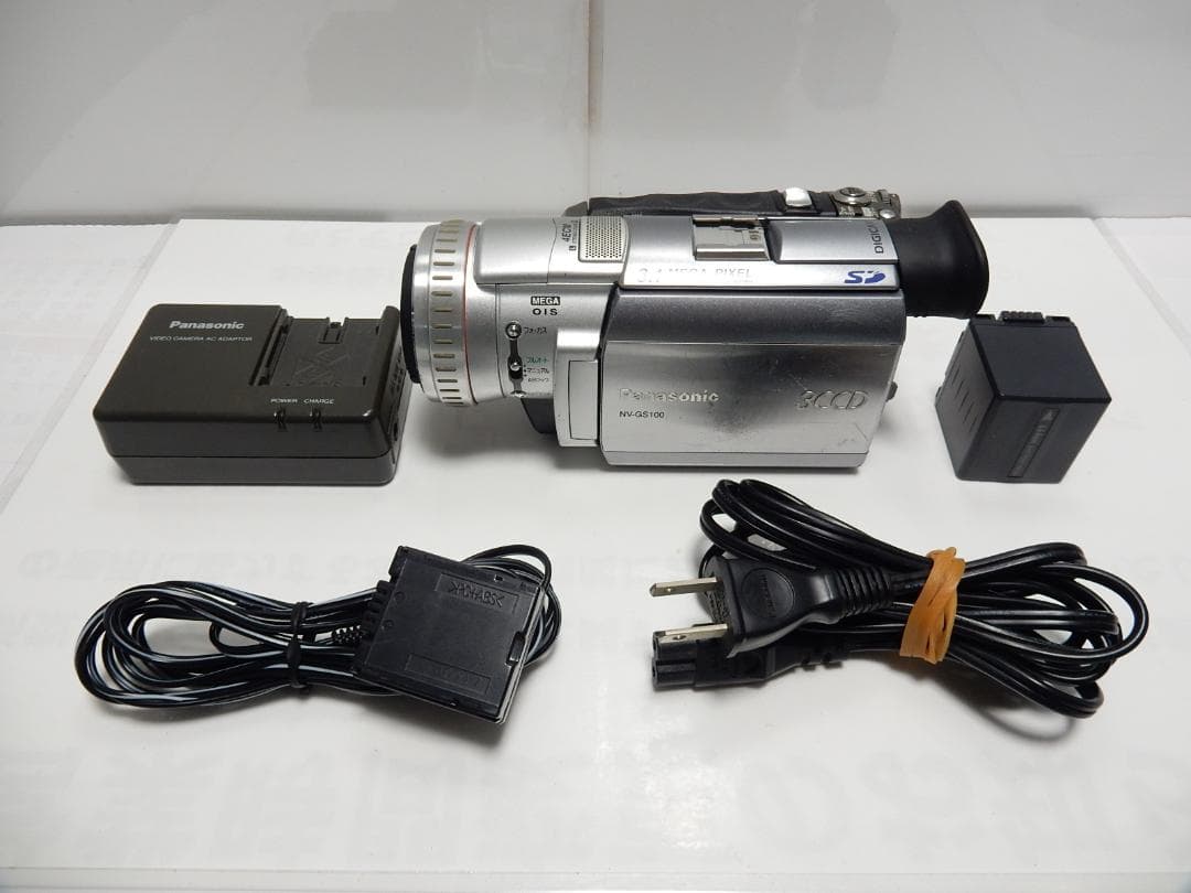 大人気　動作品　Mini DV　パナソニックビデオカメラ　NV-GS100