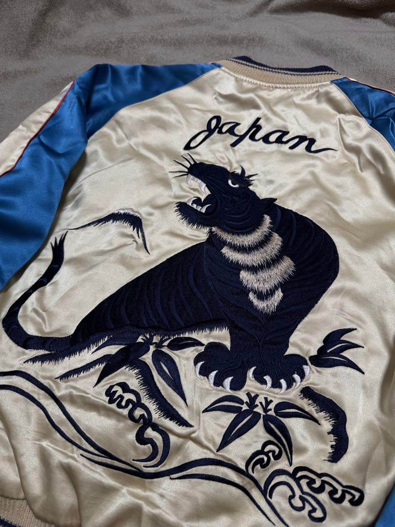 ２面用 テーラー東洋 虎 鷹 日本限定 スカジャン サテン vintage