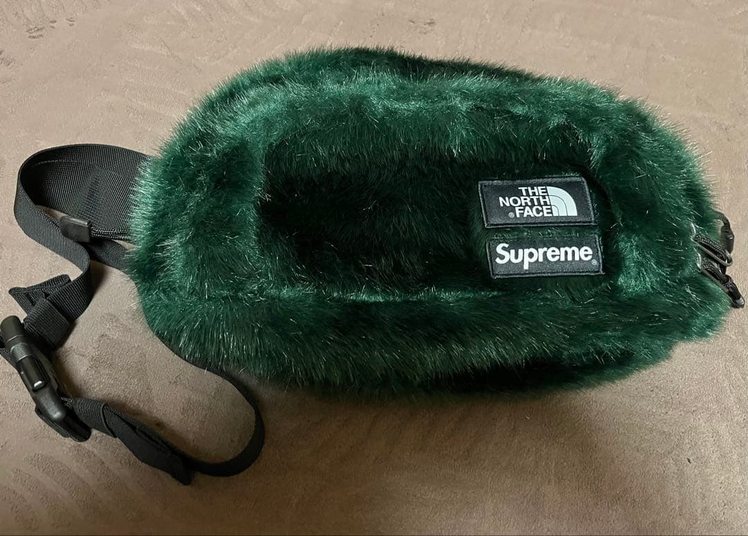 今週末限定SupremeTheNorthFaceFauxFur WaistBag