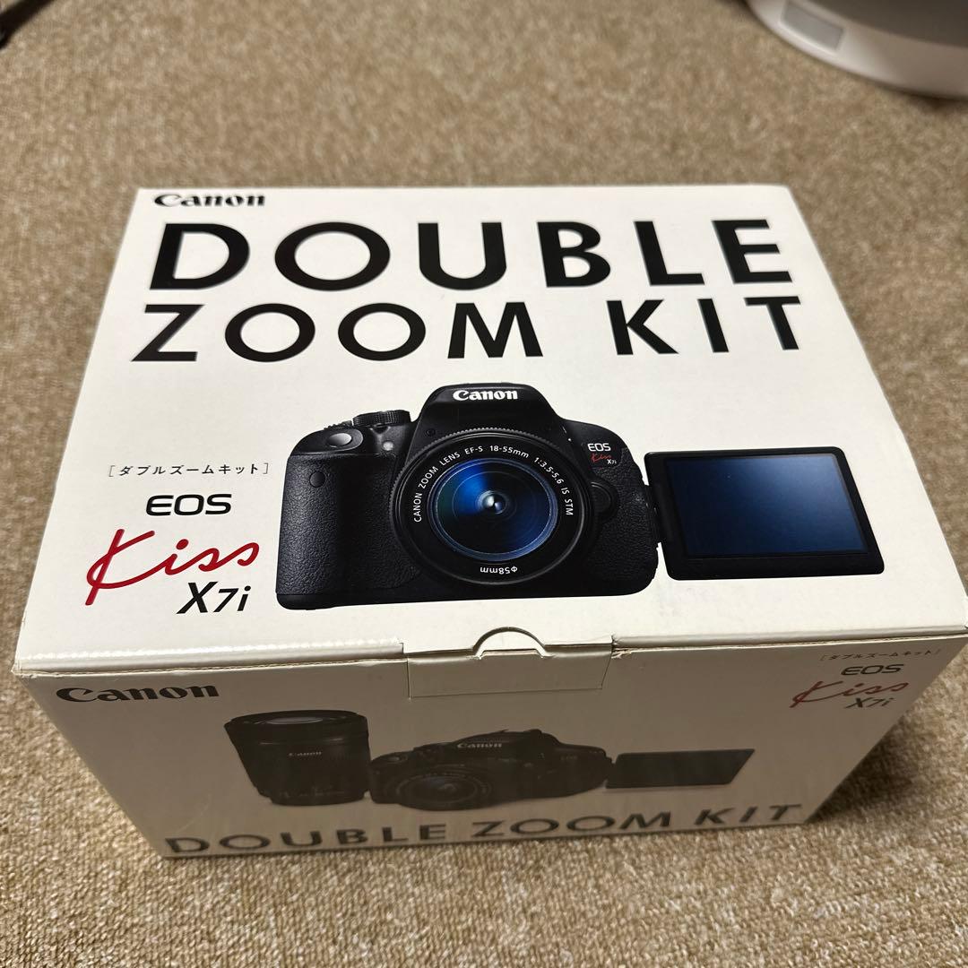 EOS kiss X7i ダブルレンズキット