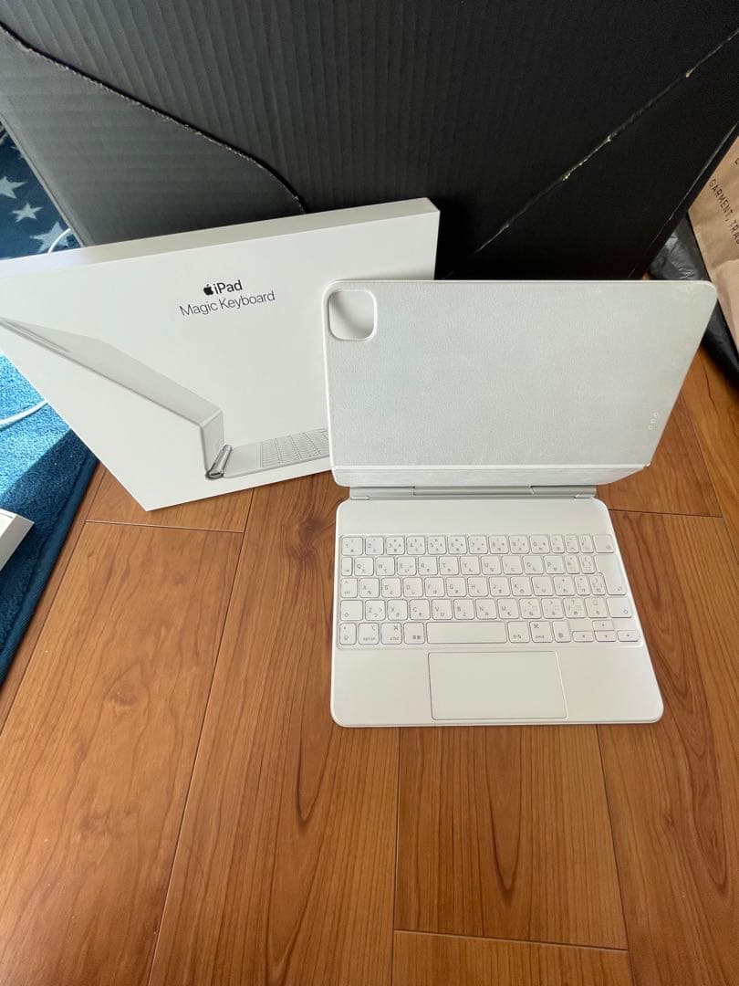 ④iPad Magic Keyboard 日本語配列 11inch